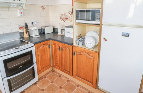 Connacht Cabaña | LIME TREE COTTAGE, pet friendly in Foxford, County Mayo