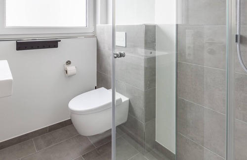 Innenstadt Apartamento | limehome Osnabrück Johannisstr | Deluxe Suite LT