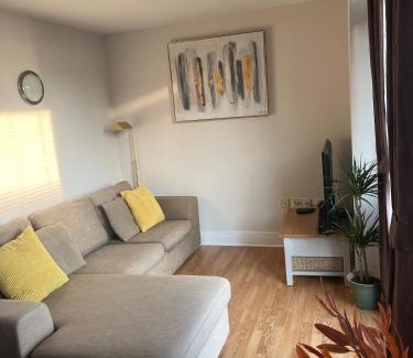 Limehouse Apartamento | Limehouse Marina, London large 2 bed