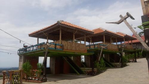 Cilimus Complejo | Limerr Resto Resort