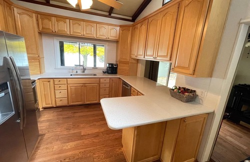 Webster Casa | Limited summer dates Lakefront sandy beach, sunroom, sauna, game room, kayaks!