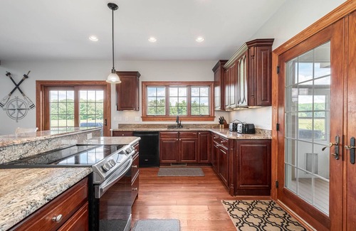 Waterfront Greens Casa | Limitless Joy | Private Indoor Pool + Hot Tubs & Game Room!