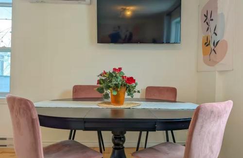 Vieux-Limoilou Apartamento | Limoilou Trendy 4 pers AC Near Downtown