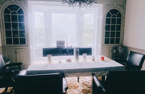 Plainfield Casa | Lin Wood Retreat