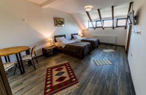 Comiat Casa | Lina Agropanzió