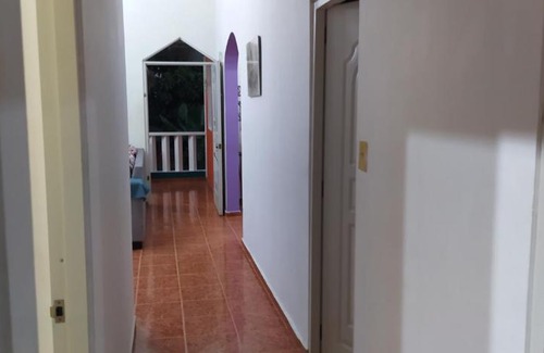 Urbanizacion Raul Ruiz Casa | Linares house