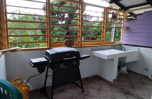 Urbanizacion Raul Ruiz Casa | Linares house