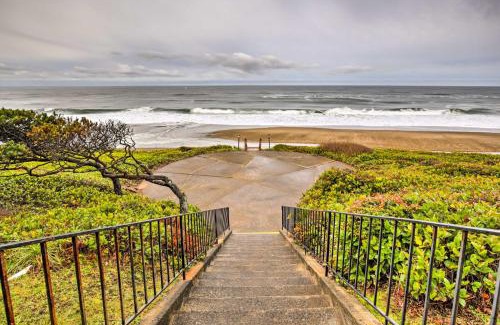 Lincoln Beach Apartamento | Lincoln City Oceanfront Condo, Near Lincoln Beach!