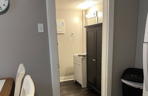 Litchfield Casa | Justo a la salida de la I-55; 50 millas al norte de St Louis 2-BR