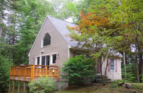 Lincolnville Casa | Lincolnville 2BR - Beach Vibes & Backyard BBQ