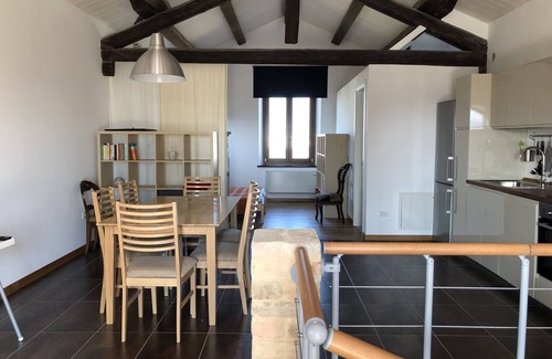 Martinsicuro Apartamento | Linda apartamento, a 300 metros del mar en una casa de campo típica ideal para familias