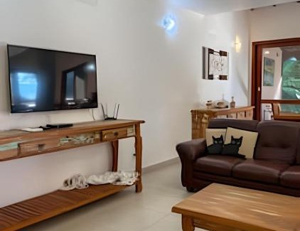 Ilhabela Casa | Linda casa com varanda gourmet em condomínio