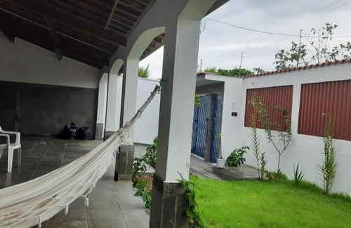 Tupy Casa | Linda casa de esquina em Itanhaém!
