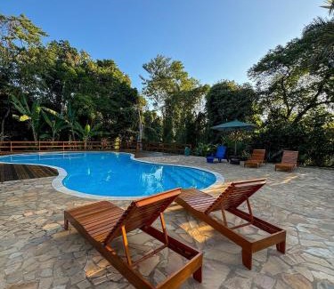 Ilhabela Casa | Linda casa em cond. c/piscina e perto da praia
