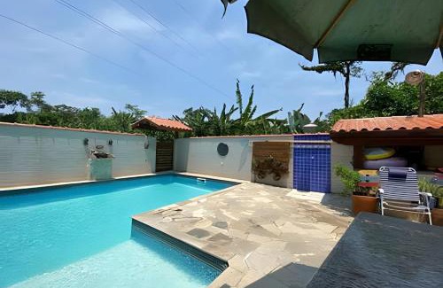 Camburi Casa | Linda Casa Piscina no Sertão de Cambury - SP (2)