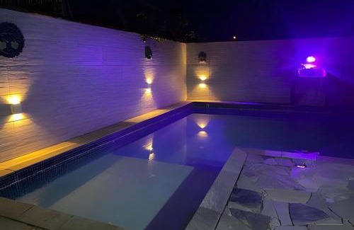 Camburi Casa | Linda Casa Piscina no Sertão de Cambury - SP (2)