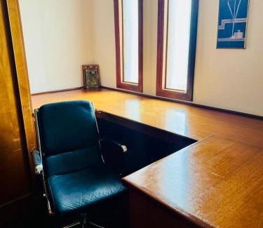 Sao Paulo Cama Y Desayuno | Linda Suite Master no Jd Marajoara em Casa de Alto Padrão