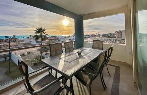 Las Conchas Casa | Linda Vista Tranquil Sunset Vistas 301B