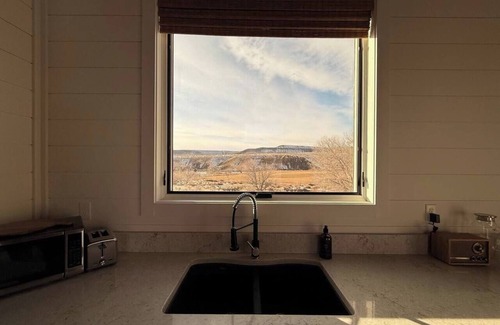 Shell Cabina | Lindbergh Cabin at Ever Sky Ranch