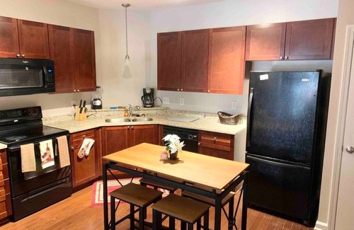 Lindridge-Martin Manor Casa | Lindbergh Oasis Getaway Long-term Stays Welcomed w/ Discounts