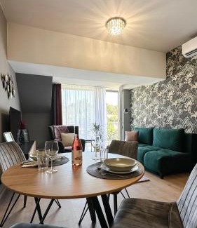 Mosonmagyarovar Apartamento | Linden Apartman 107 GLAMOUR