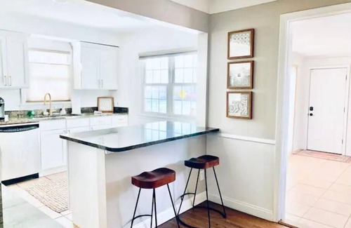 Linden Hills Casa | Linden Hills Charm!
