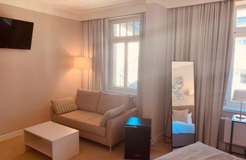 Altlindenau Hotel | Lindenau Inn