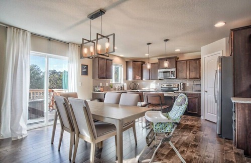 Woodmoor Casa | Lindenmere Estate! Chic Villa w Game Loft & BBQ