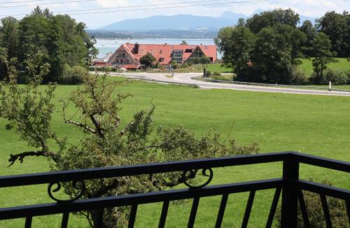 Seeon-Seebruck Apartamento | Lindlhof