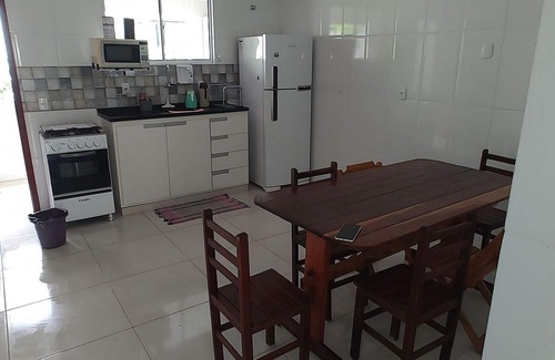 Pero Apartamento | Lindo APT inteiro mt perto da praia Peró