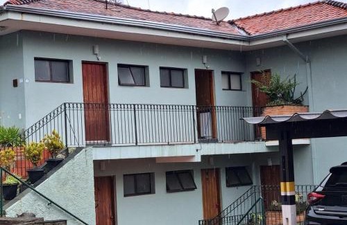Sao Roque Apartamento | Lindo loft decorado no centro c/garagem