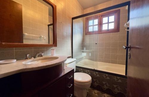 Nova Petropolis Casa | Lindo sítio com piscina, quadra de tênis e lago