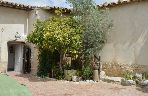 Villasexmir Cabaña | Casa Rural independiente Lindos Huéspedes, en Valladolid, de lindascasas