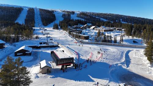 Salen Apartamento | Lindvallen Ski Resort Pool and Padel - Sauna - 7 Guests