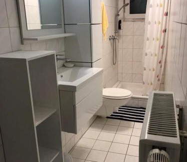 Saarburg Apartamento | Linh's Ferienwohnung