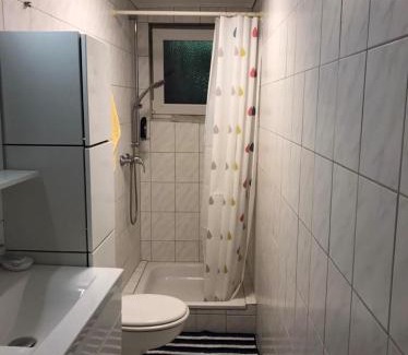 Saarburg Apartamento | Linh's Ferienwohnung