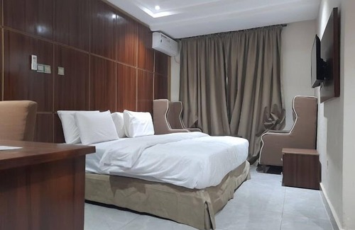Owerri Hotel | LINKS HOTEL