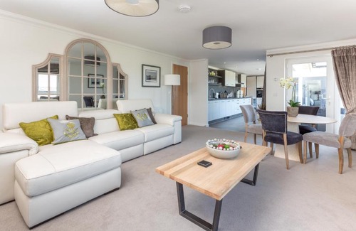 Prestwick Apartamento | Links View - Donnini Deluxe