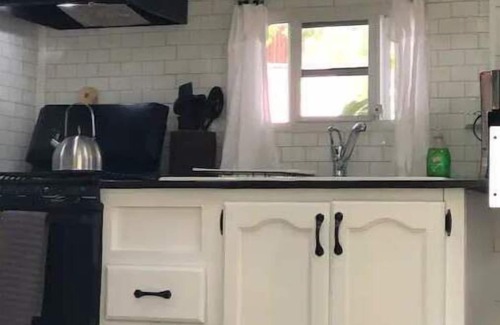 Altamont Casa | LINVILLE Nostalgic Mountain Farm Glamping Camper on Wedding Venue, 10 acre farm