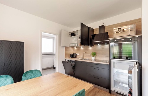 Petersberg Apartamento | ★ Liobablick Nr. 2 ★ Apartment with balcony - centrally located in Petersberg/Fulda