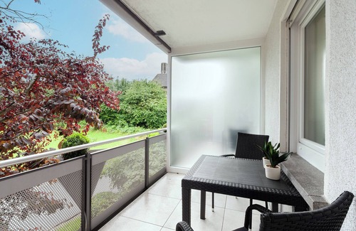 Petersberg Apartamento | ★ Liobablick Nr.3 ★ Apartment with balcony - centrally located in Petersberg/Fulda