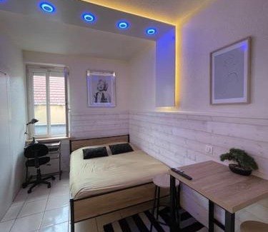 Montlucon Apartamento | Lion d'or 27 Chambre meublée et équipée centre-ville