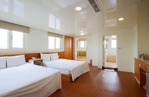 Luodong Hotel | Lion Hotel