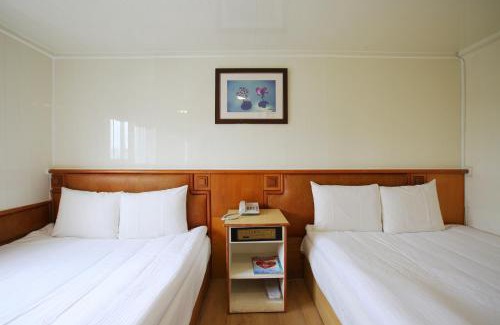 Luodong Hotel | Lion Hotel