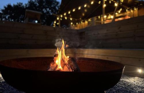 St. Florence Otro | Lion King Safari Tent