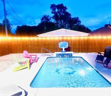 Laguna Beach Estates Casa | Lion of the Beach Welcome Bikers