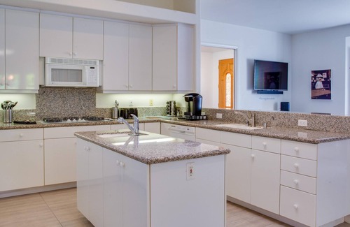 The Movie Colony Casa | Lions Gate Estate Holiday home 4