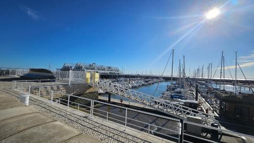 Parque das Nacoes Alquiler De Eote | Lisboa Barco Dalida