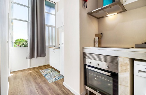 Lisbon Old Town Apartamento | Lisboa Charming Apartment