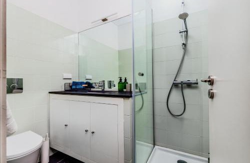 Falca Casa | Lisbon Casa da Clementina - a Serene Garden Stay